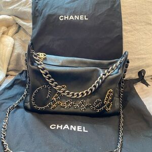 Chanel purse